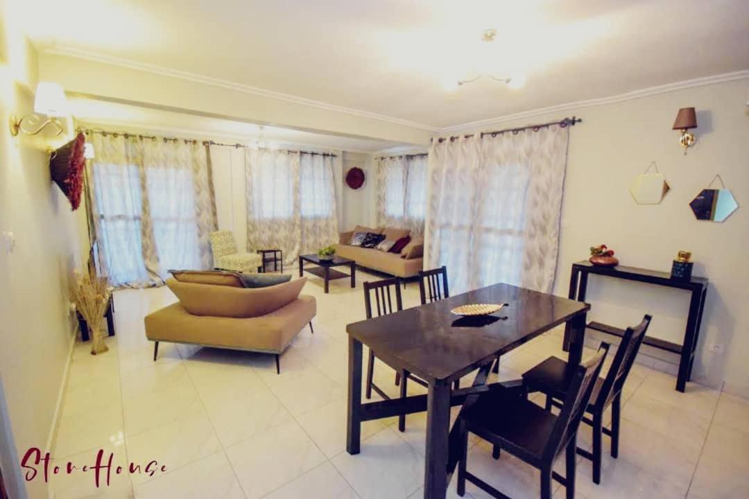 Stone House - Makepe, Douala Aparthotel Екстериор снимка