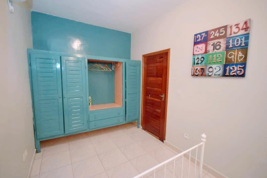 Stone House - Makepe, Douala Aparthotel Екстериор снимка