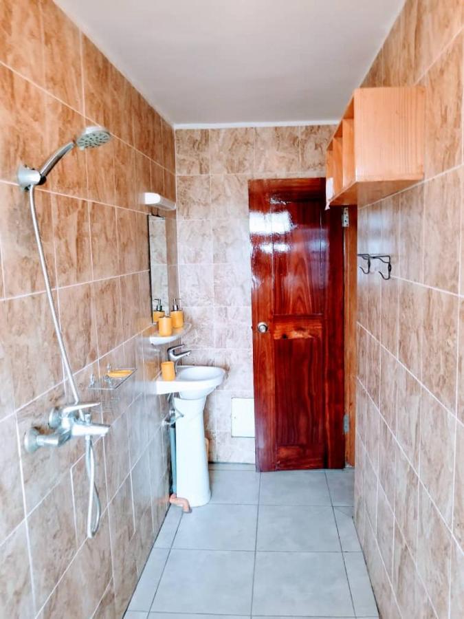 Stone House - Makepe, Douala Aparthotel Екстериор снимка